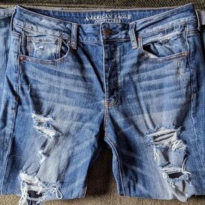American Eagle Tomgirl Jeans